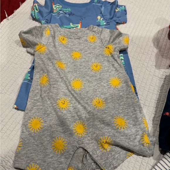 Carters summer bundle - Picture 4 of 6